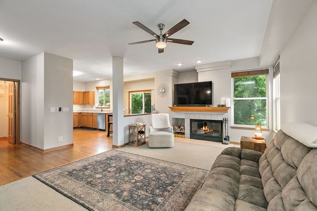 10338 Ashley Street, Huntley, IL 60142
