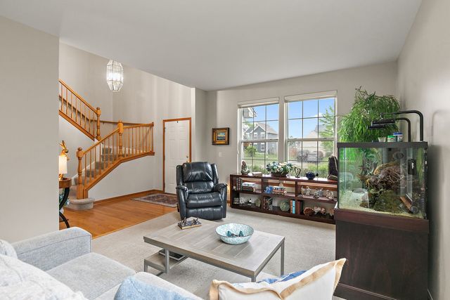 10338 Ashley Street, Huntley, IL 60142