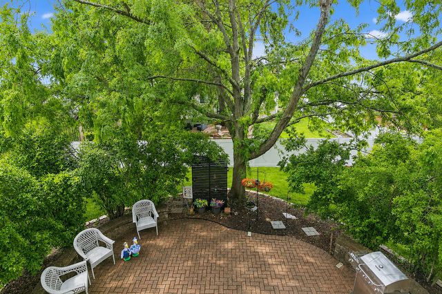 10338 Ashley Street, Huntley, IL 60142