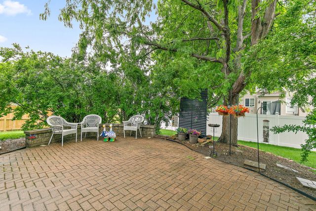 10338 Ashley Street, Huntley, IL 60142