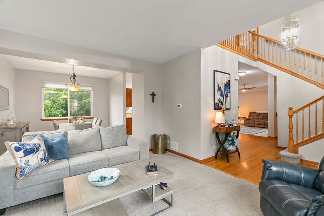 10338 Ashley Street, Huntley, IL 60142