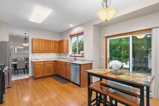 10338 Ashley Street, Huntley, IL 60142
