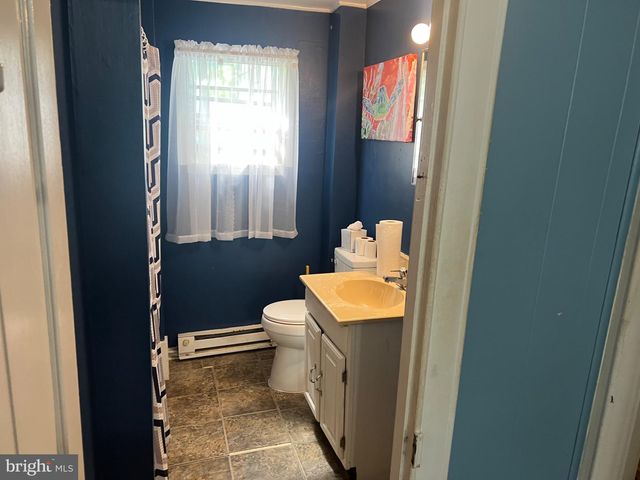 10 WILLIS ST, Cambridge, MD 21613