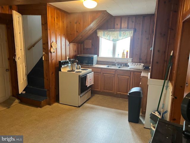 10 WILLIS ST, Cambridge, MD 21613