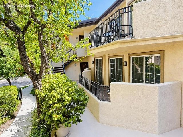 24109 Del Monte Drive 467, Valencia, CA 91355