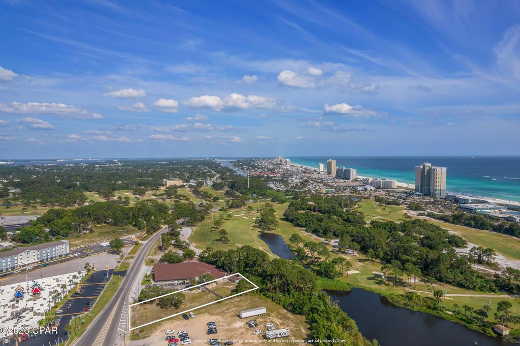 Image 9 of property listing at 9823 Thomas Drive, Panama City Beach, FL 32408