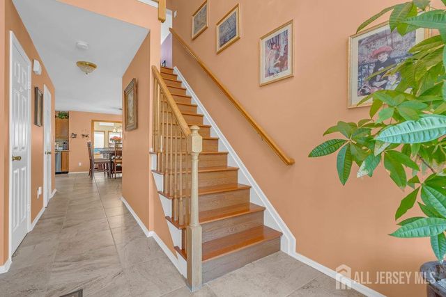 6 Vail Drive, Old Bridge, NJ 07747