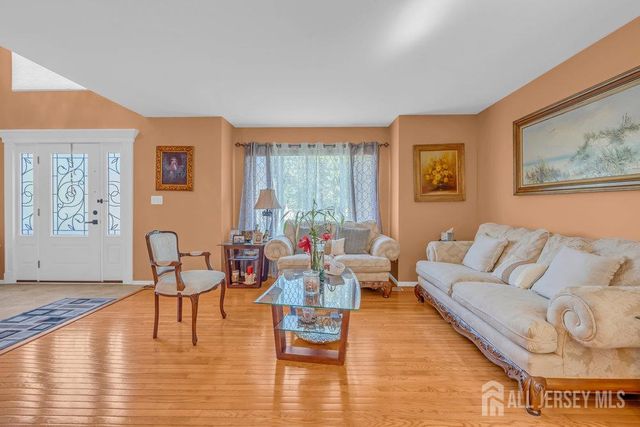 6 Vail Drive, Old Bridge, NJ 07747