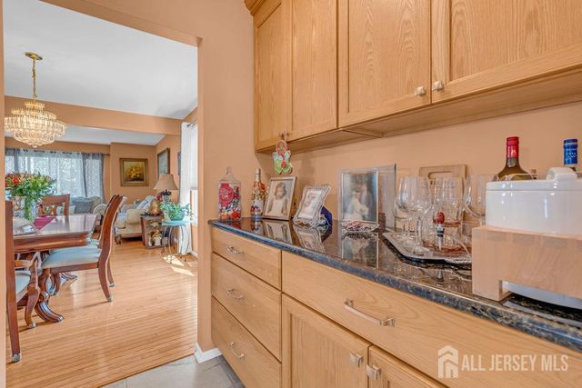 6 Vail Drive, Old Bridge, NJ 07747