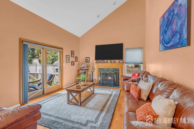 6 Vail Drive, Old Bridge, NJ 07747