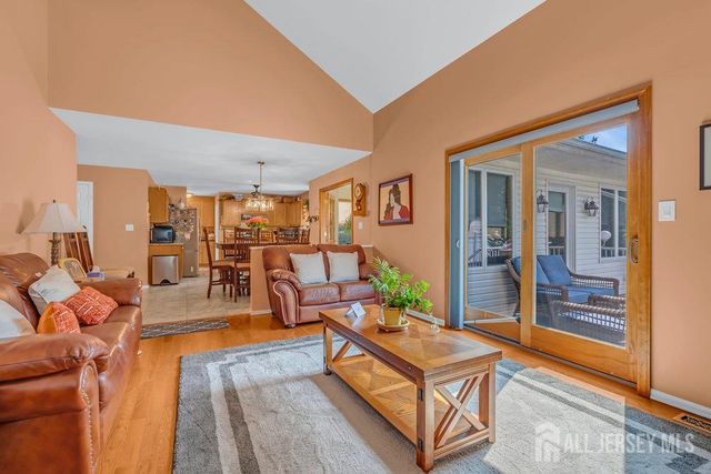 6 Vail Drive, Old Bridge, NJ 07747