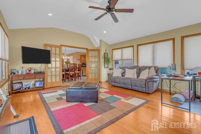 6 Vail Drive, Old Bridge, NJ 07747