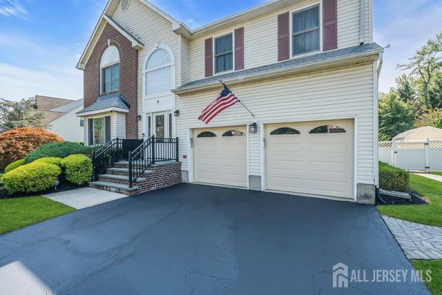 6 Vail Drive, Old Bridge, NJ 07747
