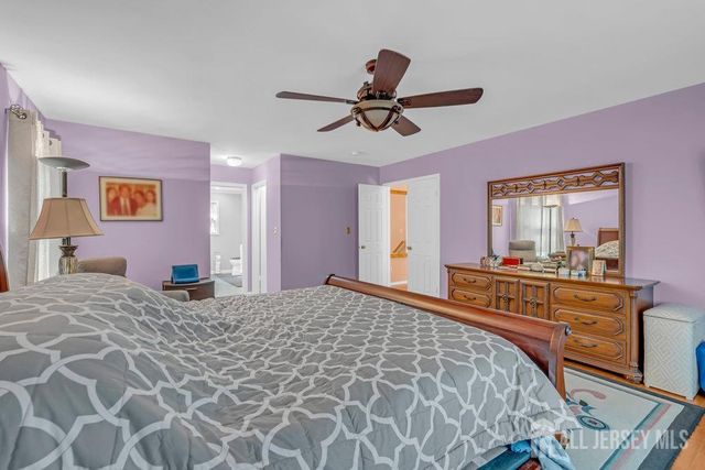 6 Vail Drive, Old Bridge, NJ 07747