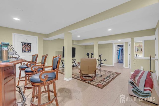 6 Vail Drive, Old Bridge, NJ 07747