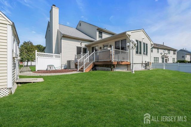 6 Vail Drive, Old Bridge, NJ 07747