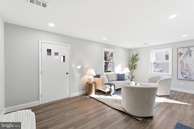 6735 GOUTHIER RD, Falls Church, VA 22042