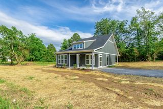 581 W Reed Road, Lafayette, GA 30728