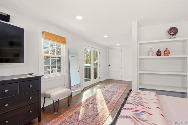 10 Beech Lane, Stony Brook, NY 11790