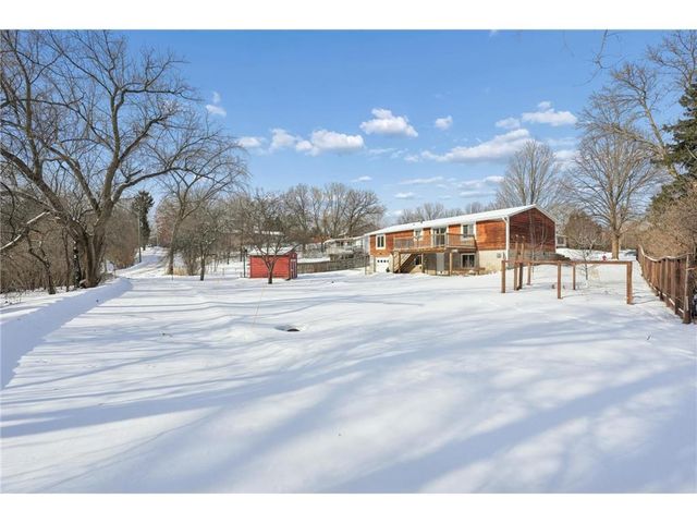 890 Maple Drive, Osceola, WI 54020