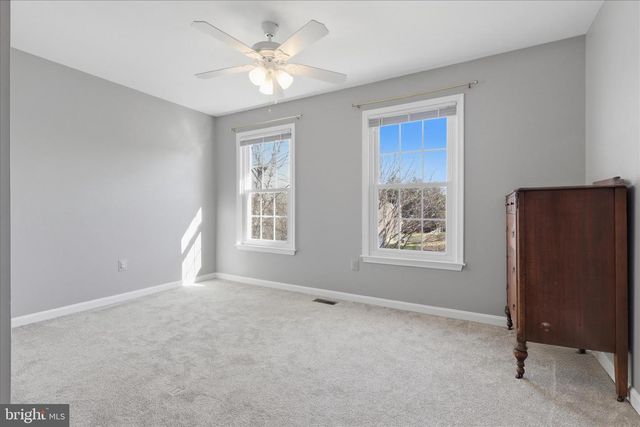 1410 SUMMER SWEET LN, Mount Airy, MD 21771