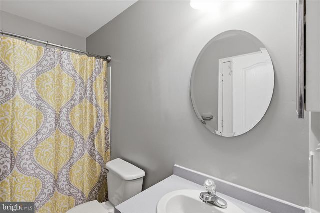1410 SUMMER SWEET LN, Mount Airy, MD 21771