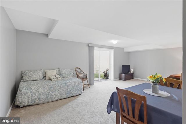 1410 SUMMER SWEET LN, Mount Airy, MD 21771