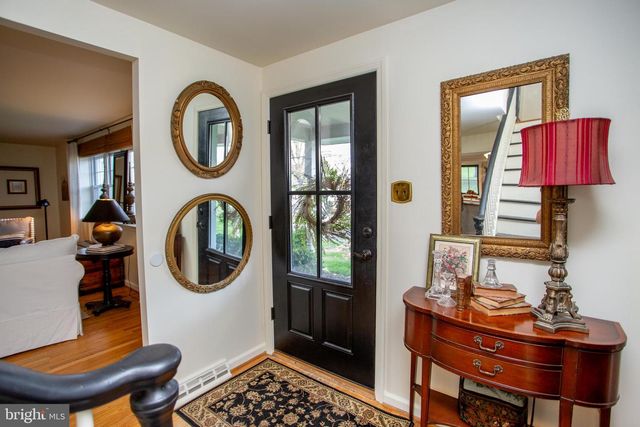 98 E HERON RD, Southampton, PA 18966