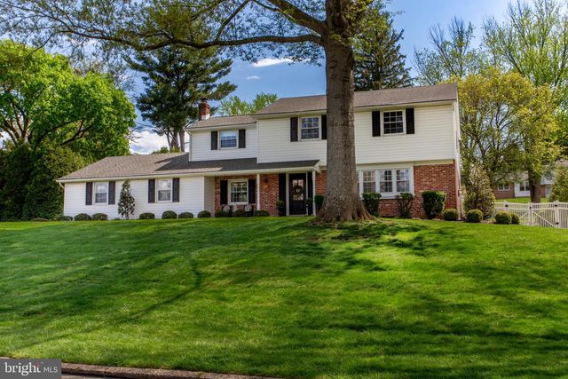 98 E HERON RD, Southampton, PA 18966