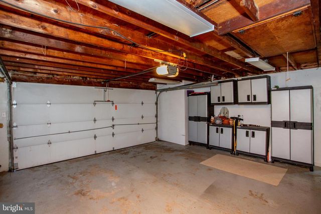 98 E HERON RD, Southampton, PA 18966