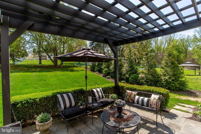 98 E HERON RD, Southampton, PA 18966