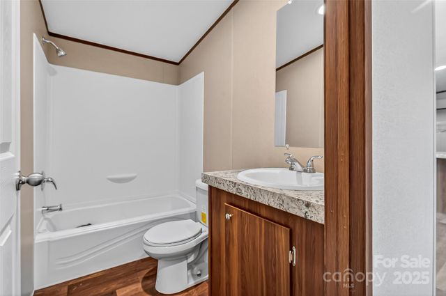 136 Weiss Road, Asheville, NC 28806