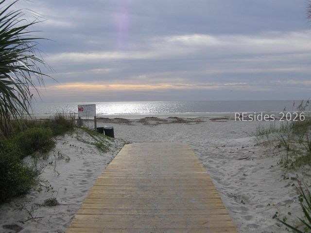 663 William Hilton Pkwy Apt 2402, Hilton Head Island, SC 29928