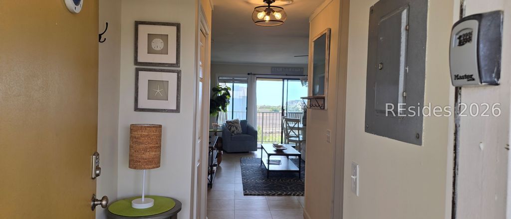 Image 16 of property listing at 663 William Hilton Pkwy Apt 2402, Hilton Head Island, SC 29928
