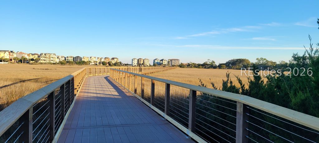 Image 37 of property listing at 663 William Hilton Pkwy Apt 2402, Hilton Head Island, SC 29928