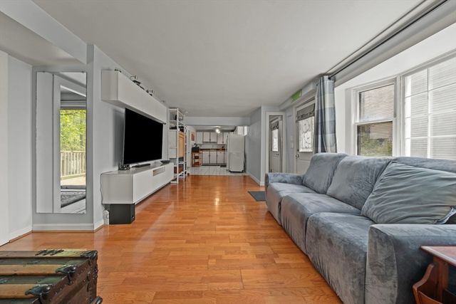 25 Pinedale Rd 1, Boston, MA 02131