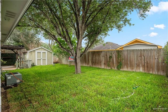 2905 Kingsborough Avenue, Mcallen, TX 78504