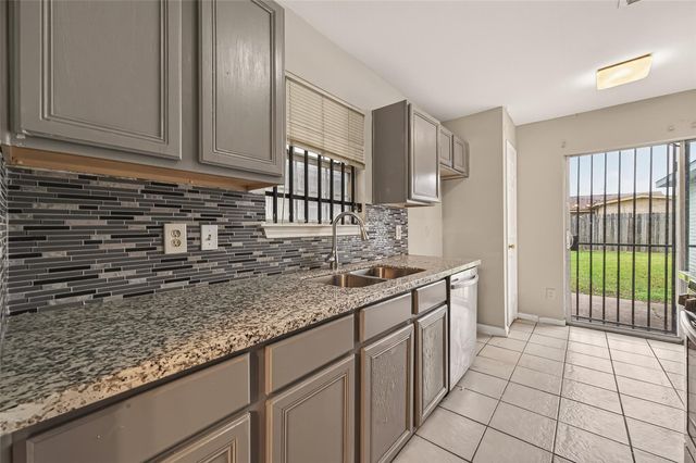 12811 Roandale Drive, Houston, TX 77048