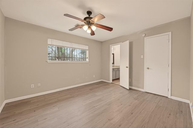 12811 Roandale Drive, Houston, TX 77048