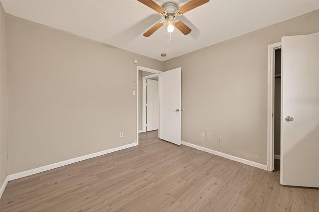 12811 Roandale Drive, Houston, TX 77048
