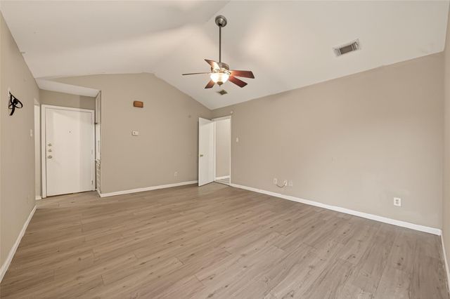 12811 Roandale Drive, Houston, TX 77048