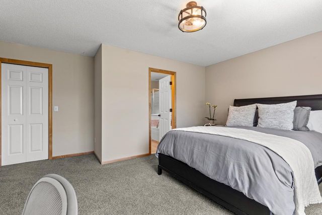 11897 86th Avenue N, Maple Grove, MN 55369