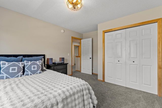11897 86th Avenue N, Maple Grove, MN 55369