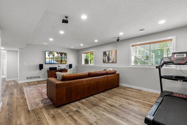 11897 86th Avenue N, Maple Grove, MN 55369