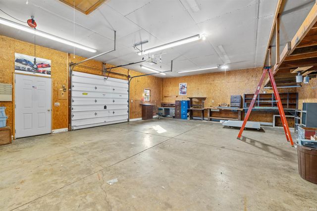 7348 Schwartz Road, Fort Wayne, IN 46835