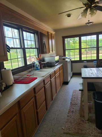 2815 West 7th Street, Galena, KS 66739