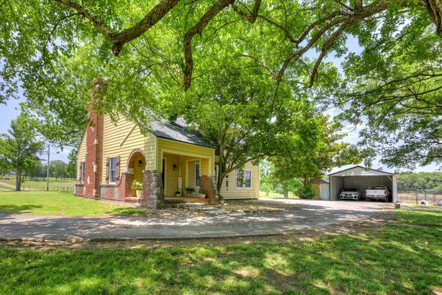 2815 West 7th Street, Galena, KS 66739