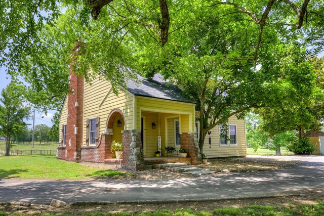2815 West 7th Street, Galena, KS 66739