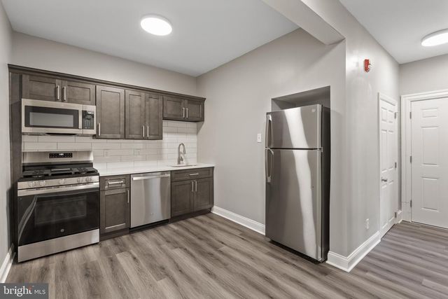 249 N MULBERRY ST, Lancaster, PA 17603