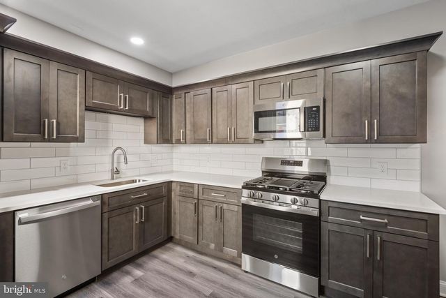 249 N MULBERRY ST, Lancaster, PA 17603